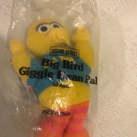 1997 Avon Sesame Street Big Bird Bean Pal 8" Tall New in polybag  No Sounds - Picture 5 of 5